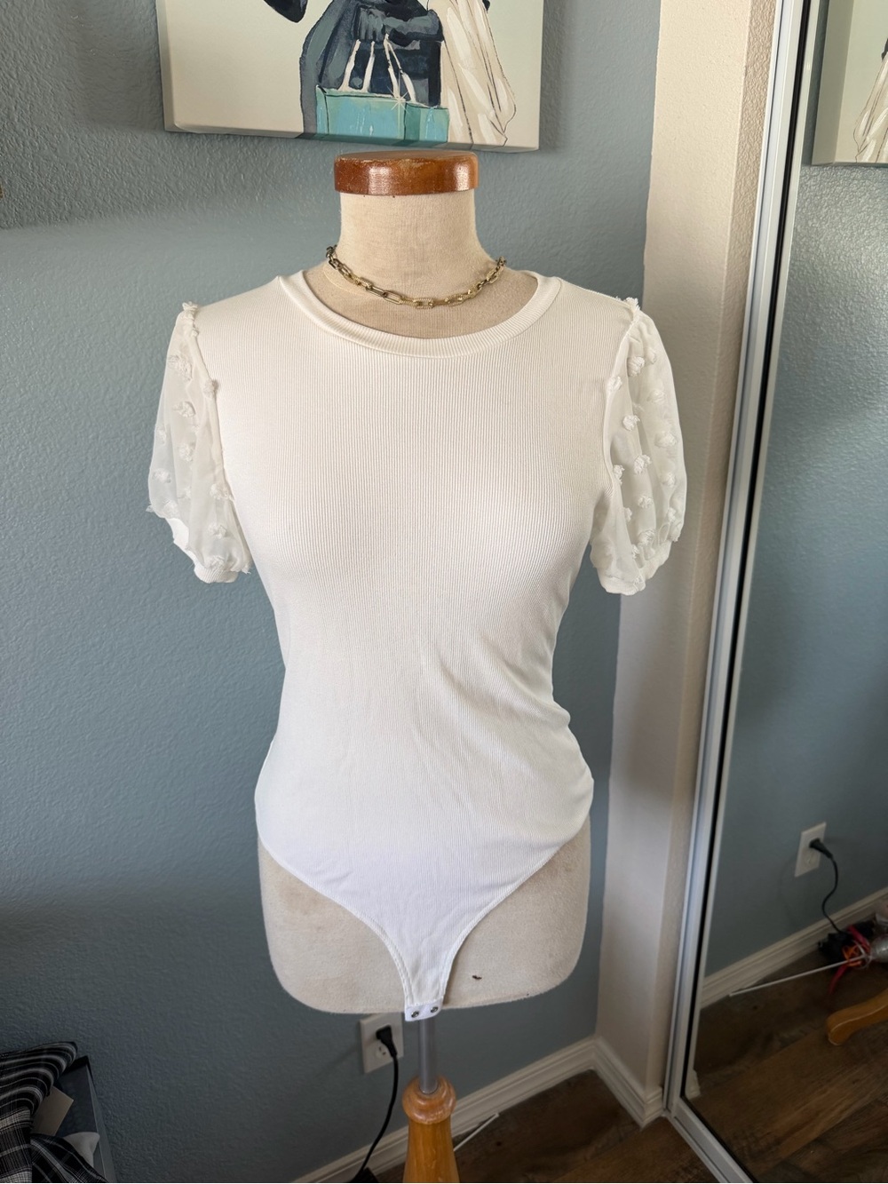 Vici White Puff-Sleeve Ribbed Bodysuit